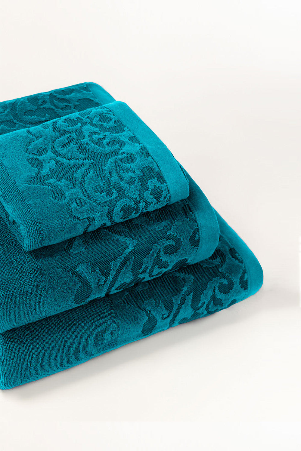 Scuba Jacquard Dyed Towel