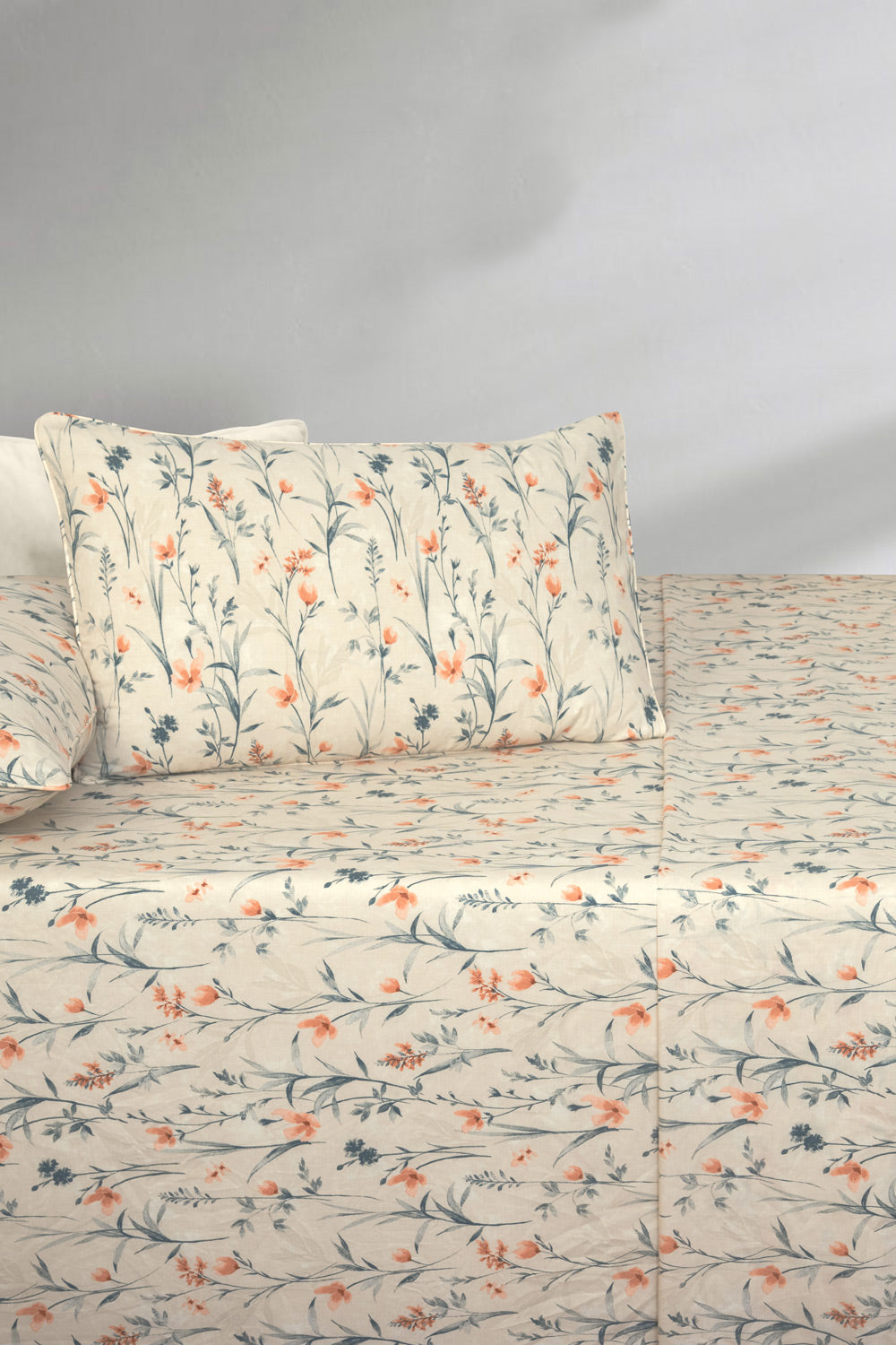 Sepia Rose Bed Sheet Set