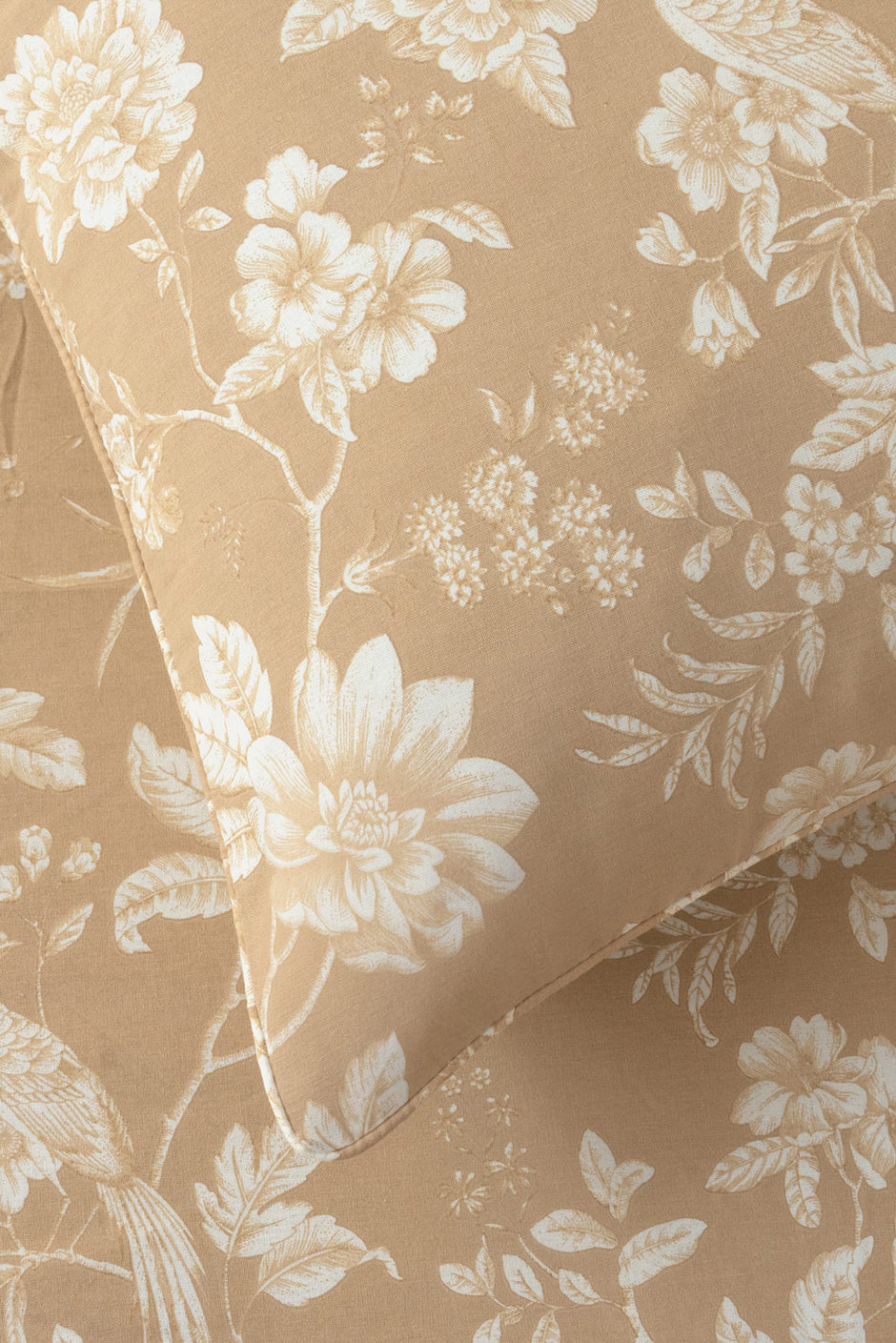 Serene Sky Bed Sheet Set
