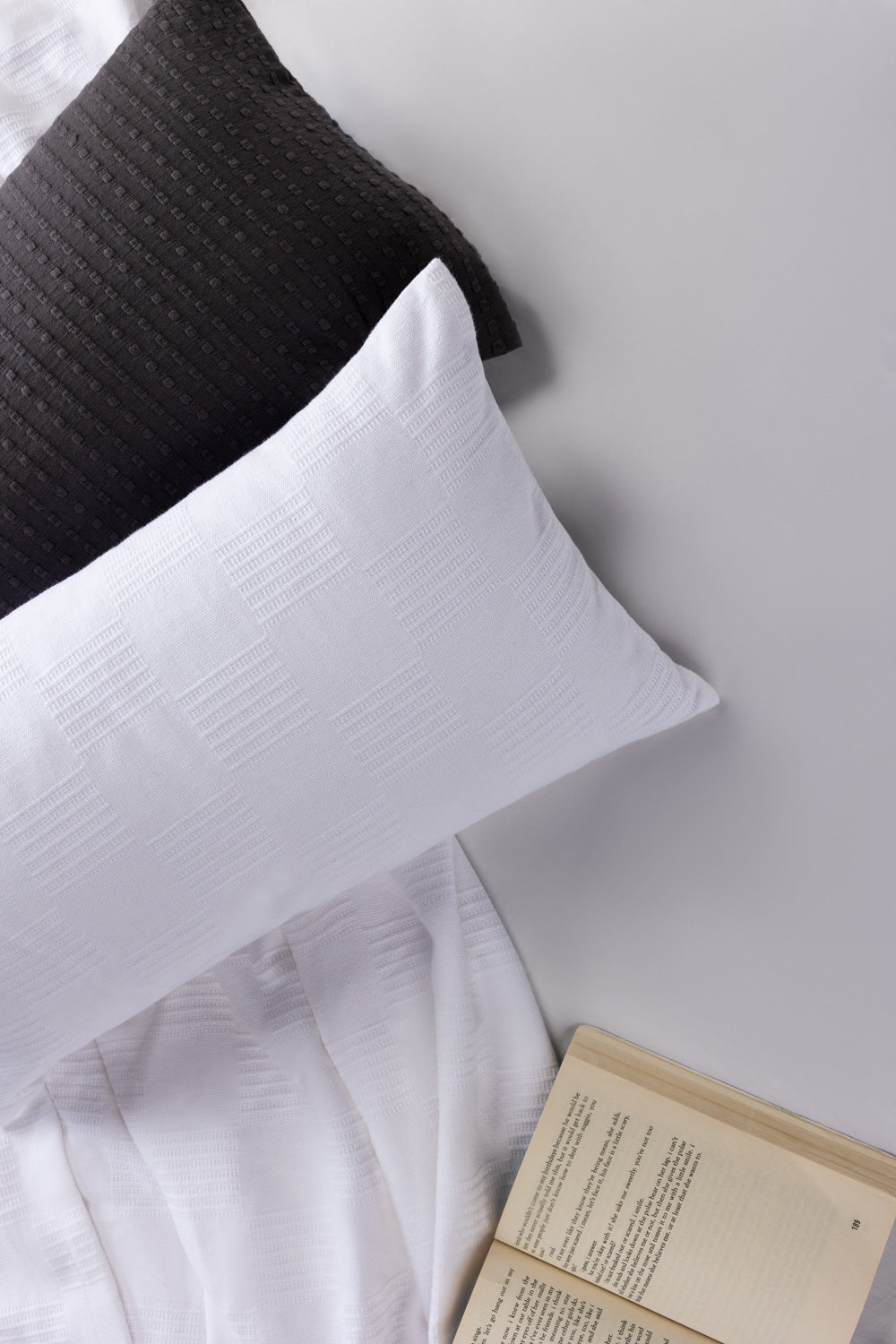 Shine White Thermal Deck Cushion