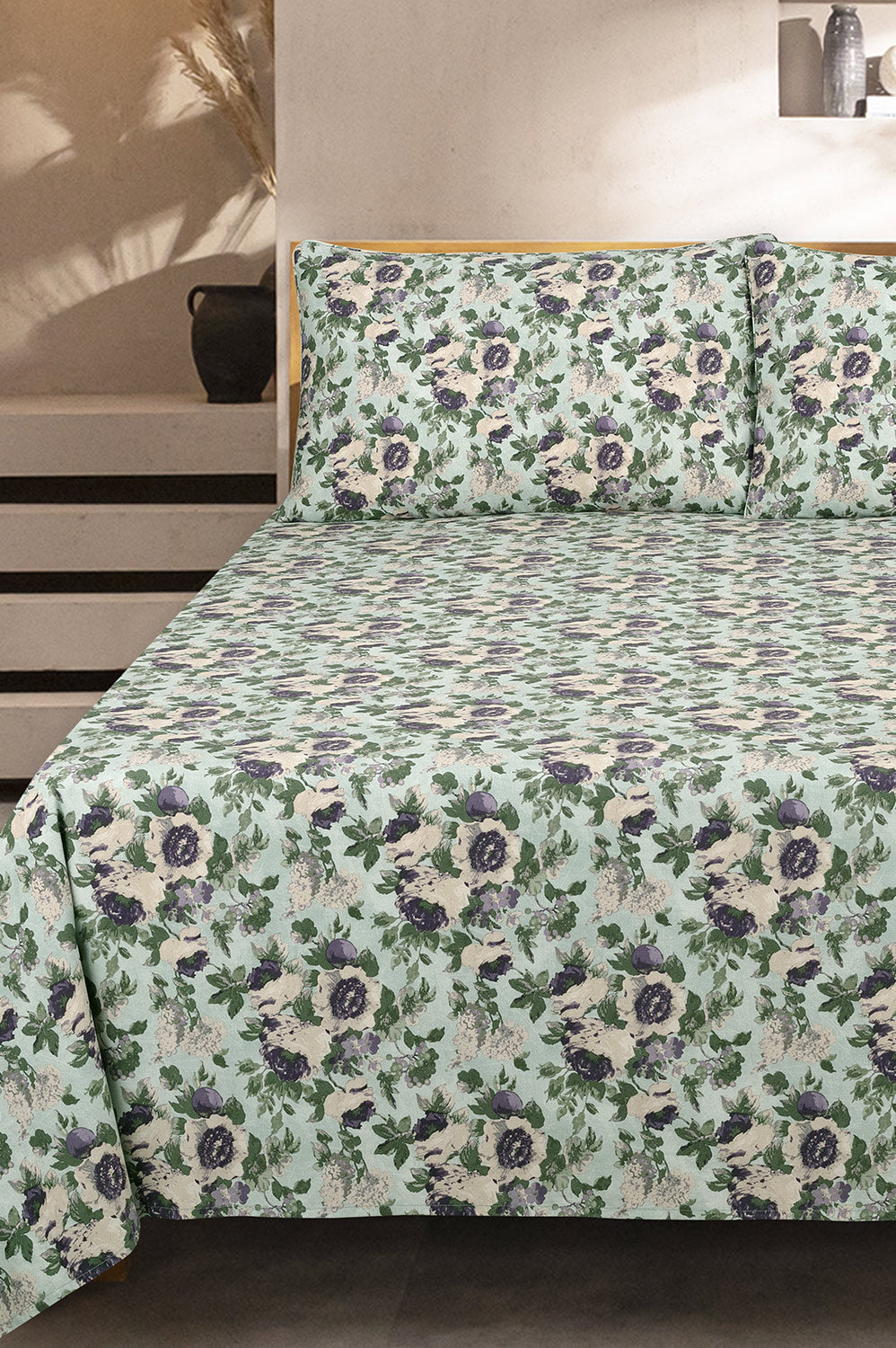 Sketchy Flora Everyday Classic Bed Sheet Set