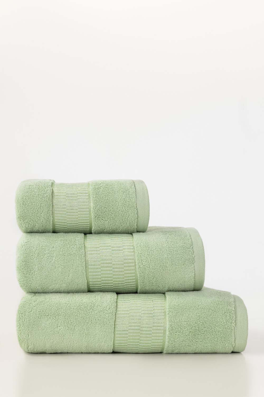 Soft Green Zero Twist Towel