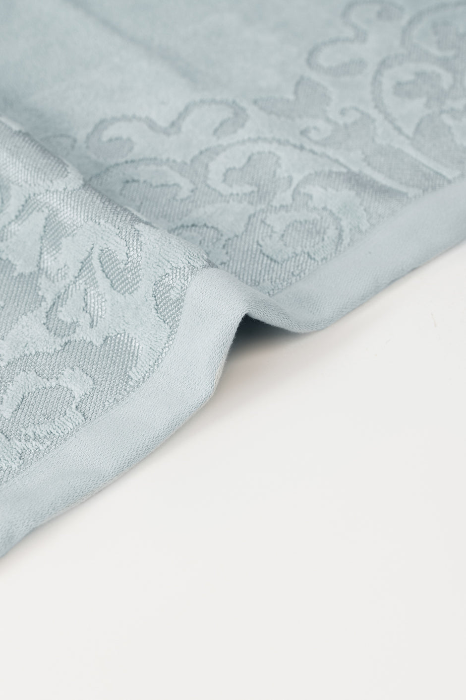 Spa 4pcs Jacquard Dyed Towel Set