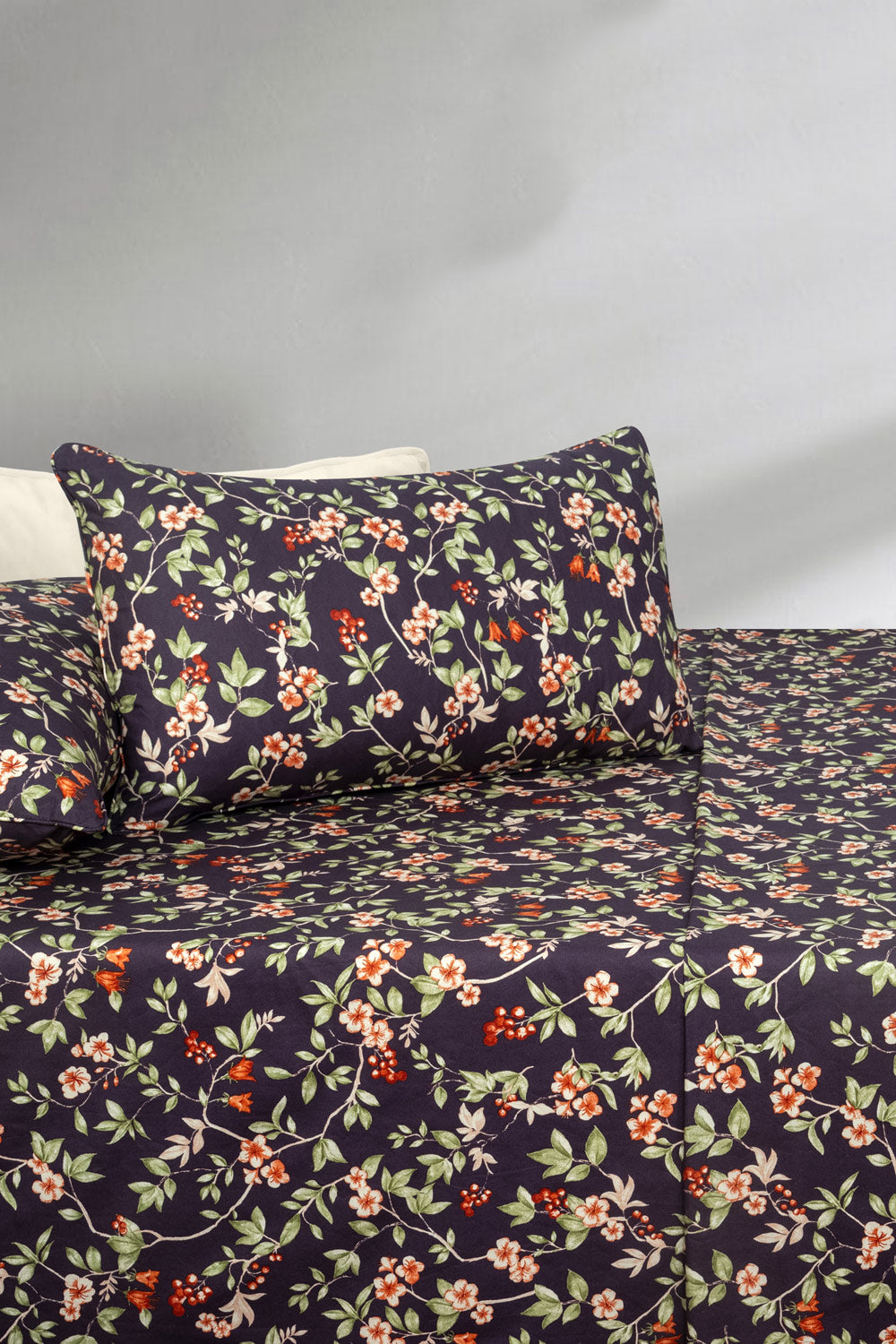 Starlit Bloom Everyday Classic Bed Sheet Set