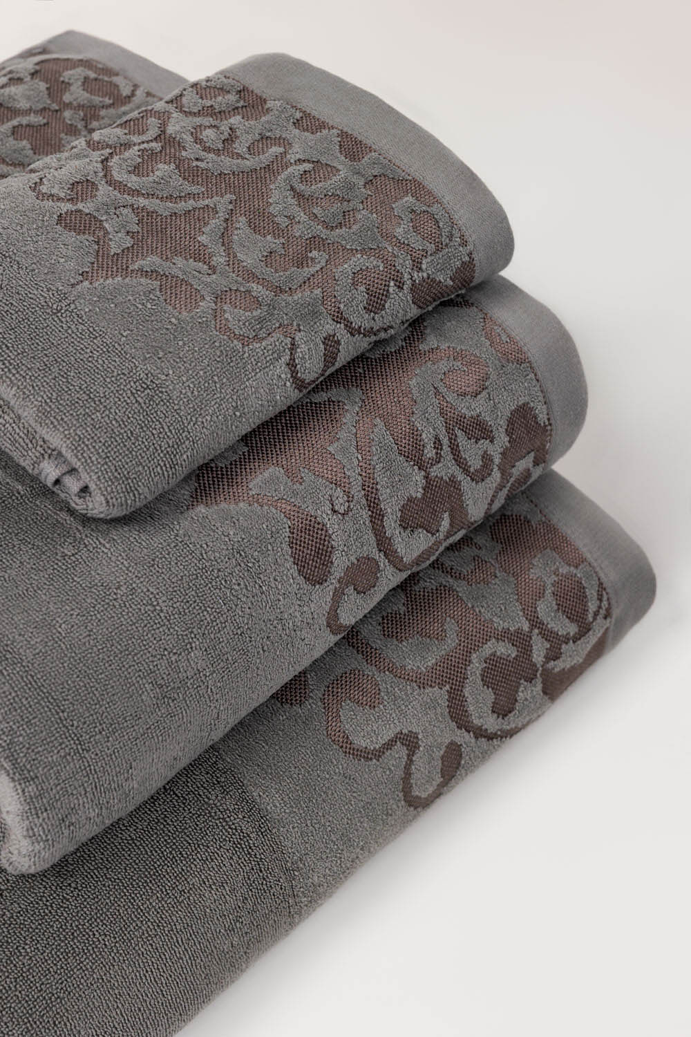 Storm Jacquard Dyed Towel