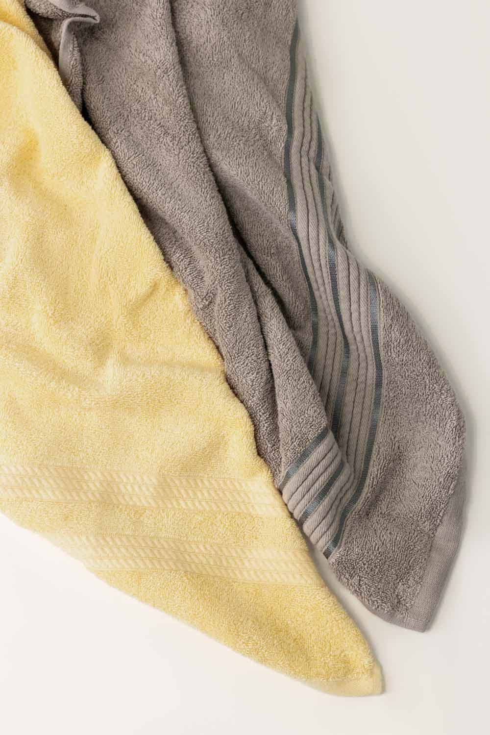 String Dyed Bath Towel
