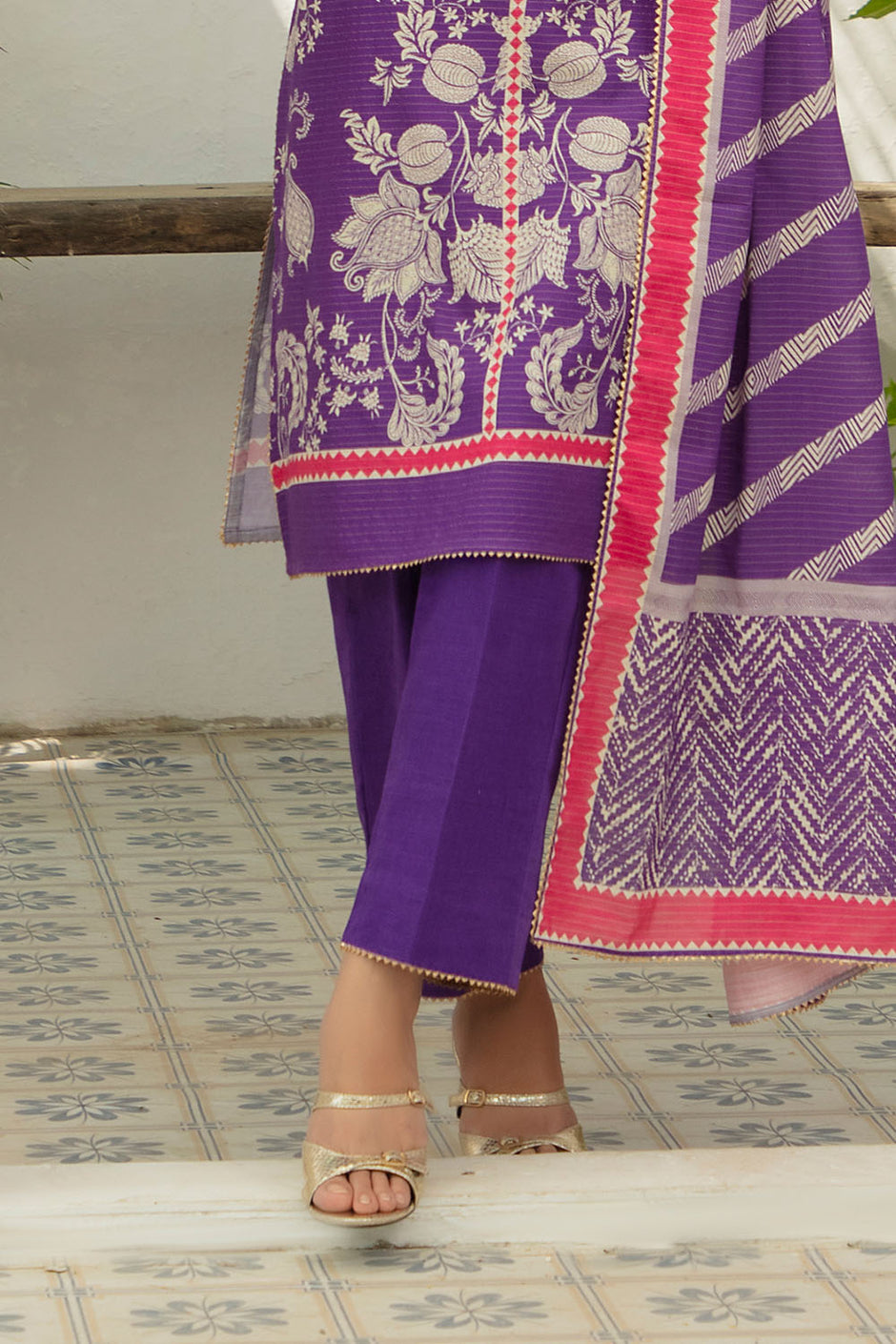 3 Piece Printed Stripe Khaddar Suit with Dupatta