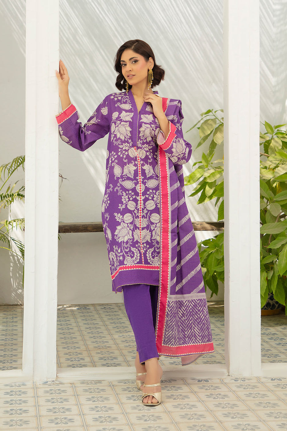 3 Piece Printed Stripe Khaddar Suit with Dupatta