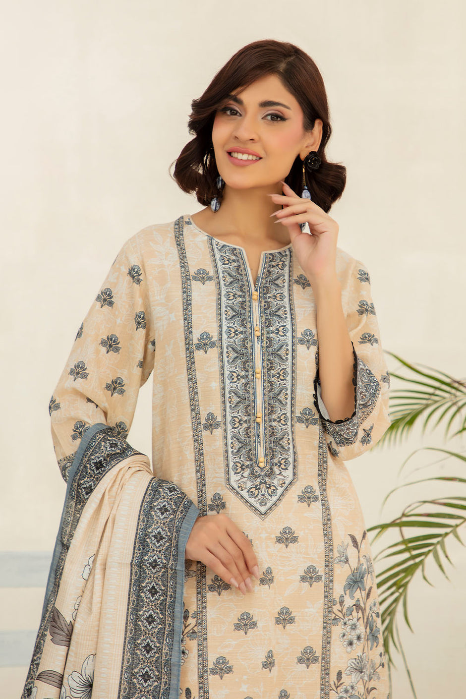 3 Piece Printed Stripe Khaddar Suit with Dupatta