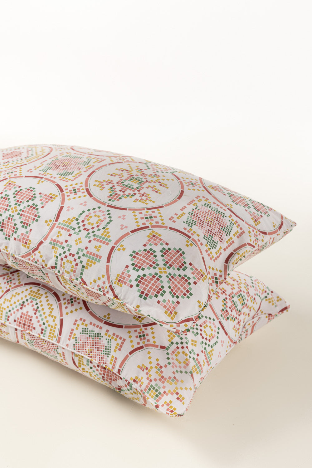 Tapestry Flora T-150 Pillow Cover Set
