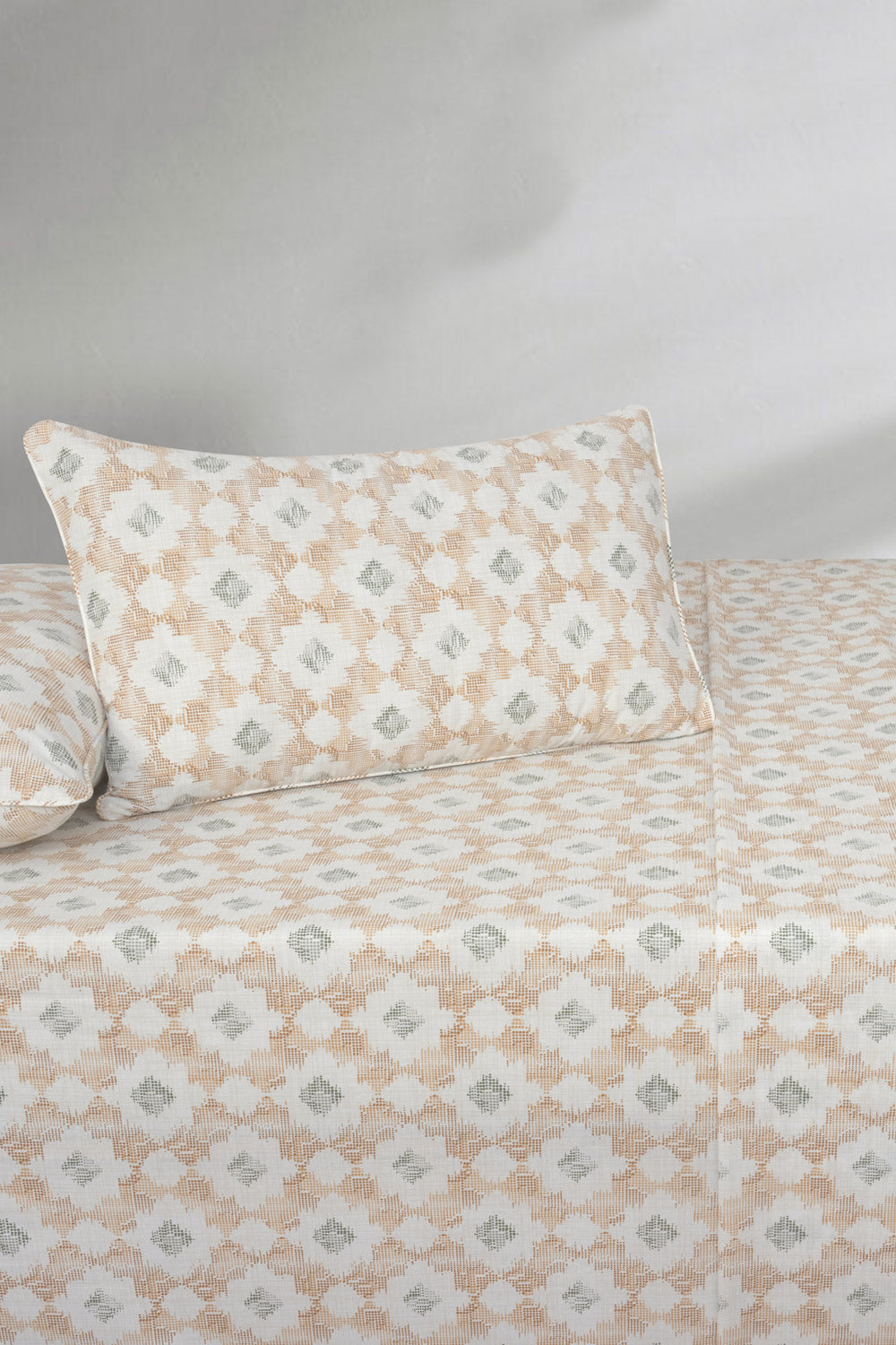 Tone Pixel Bed Sheet Set