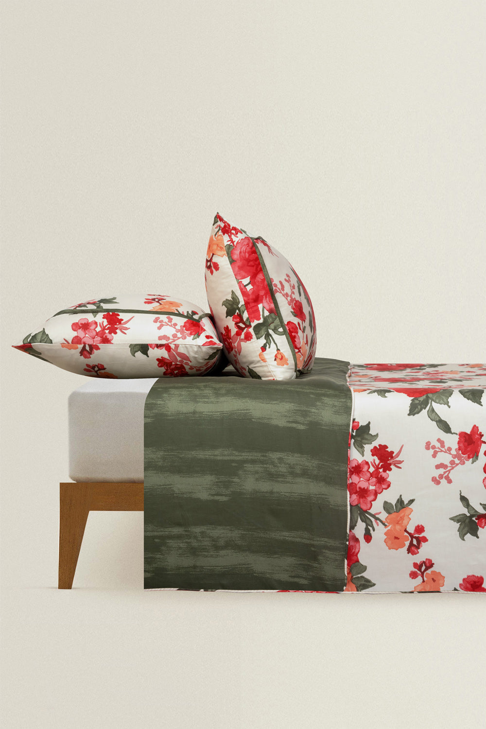 Water Blossom T-200 Quilt Cover Set