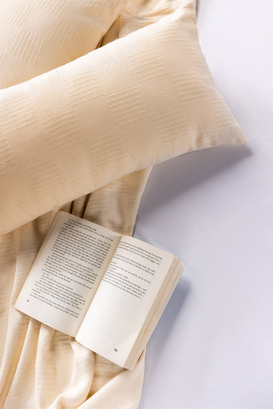 Whisper Cream Thermal Deck Cushion