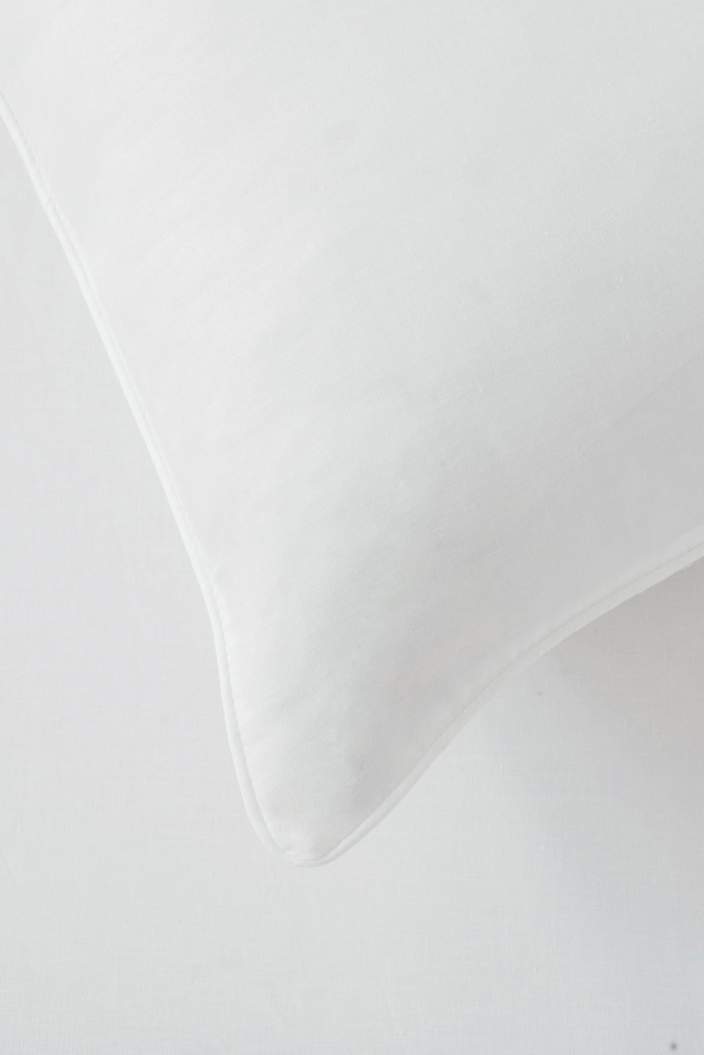 White Dyed Sheet Set