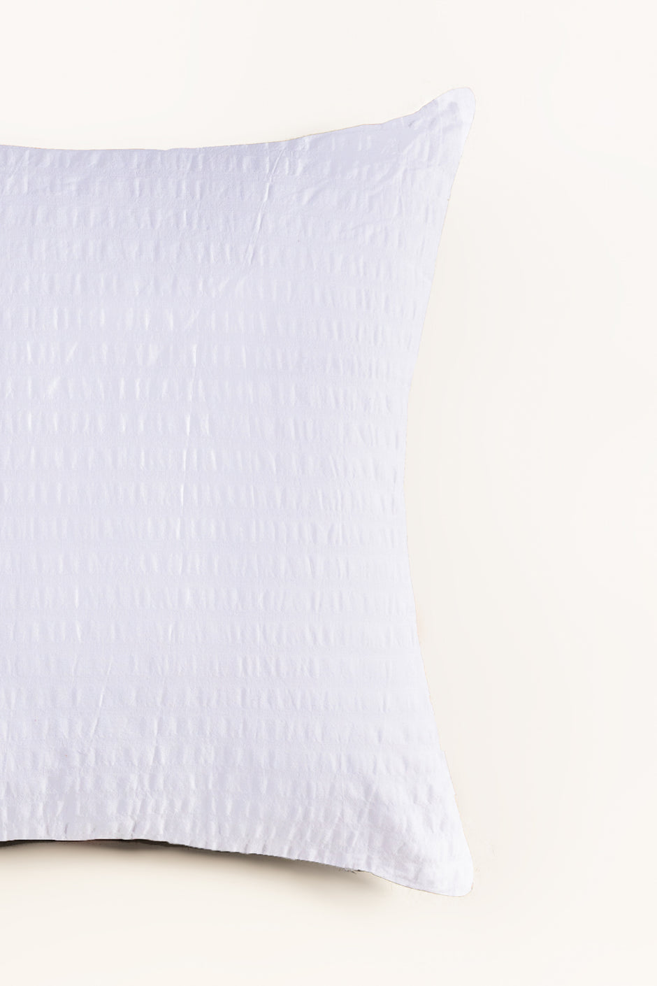 White T-150 Seersucker Square Cushion Cover