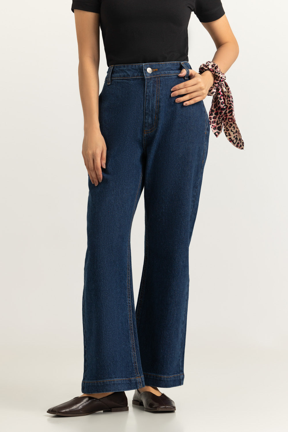 Wide Leg Fit Jeans