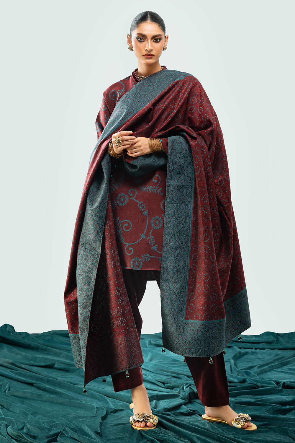 3 Piece Yarn Dyed Jacquard Suit with Dupatta MJ-52051