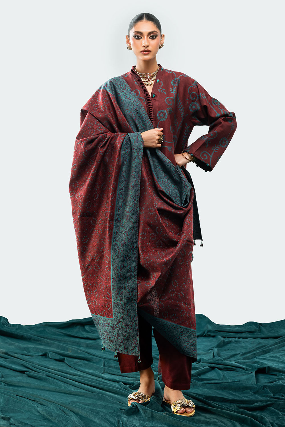 3 Piece Yarn Dyed Jacquard Suit with Dupatta MJ-52051