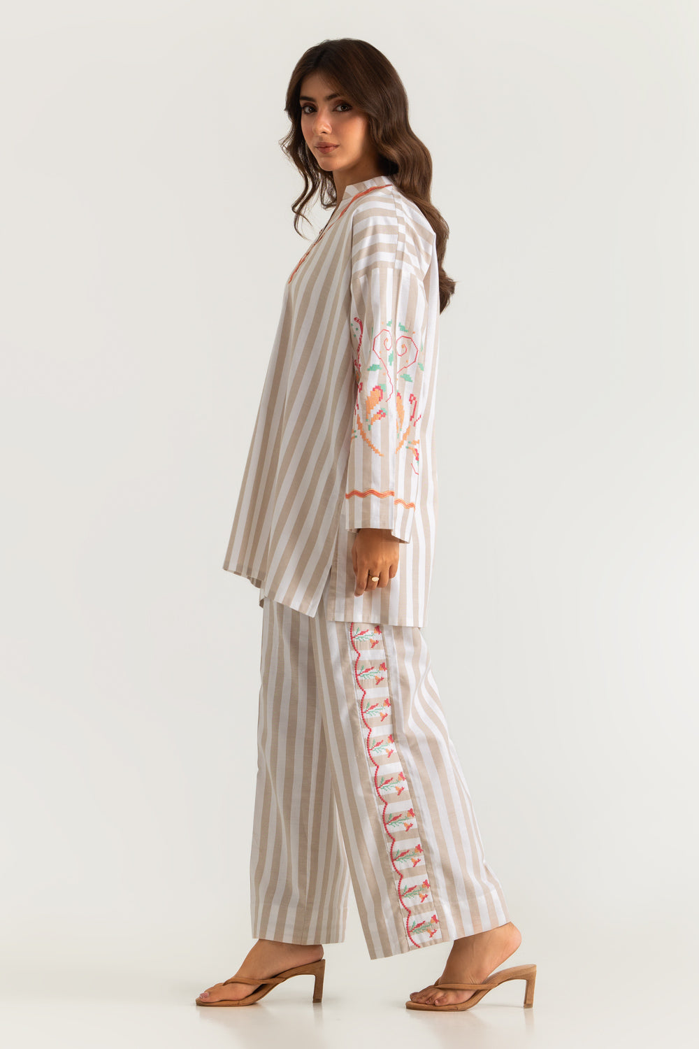 Yarn Dyed Embroidered Co-Ord Set