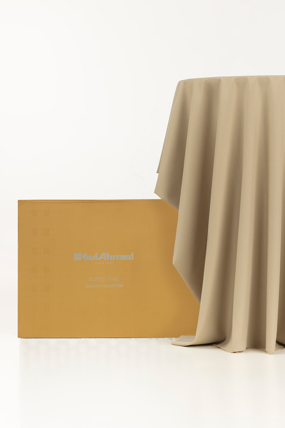 AMBASSADOR PEACH Unstitched Fabric Blended with Gift Box