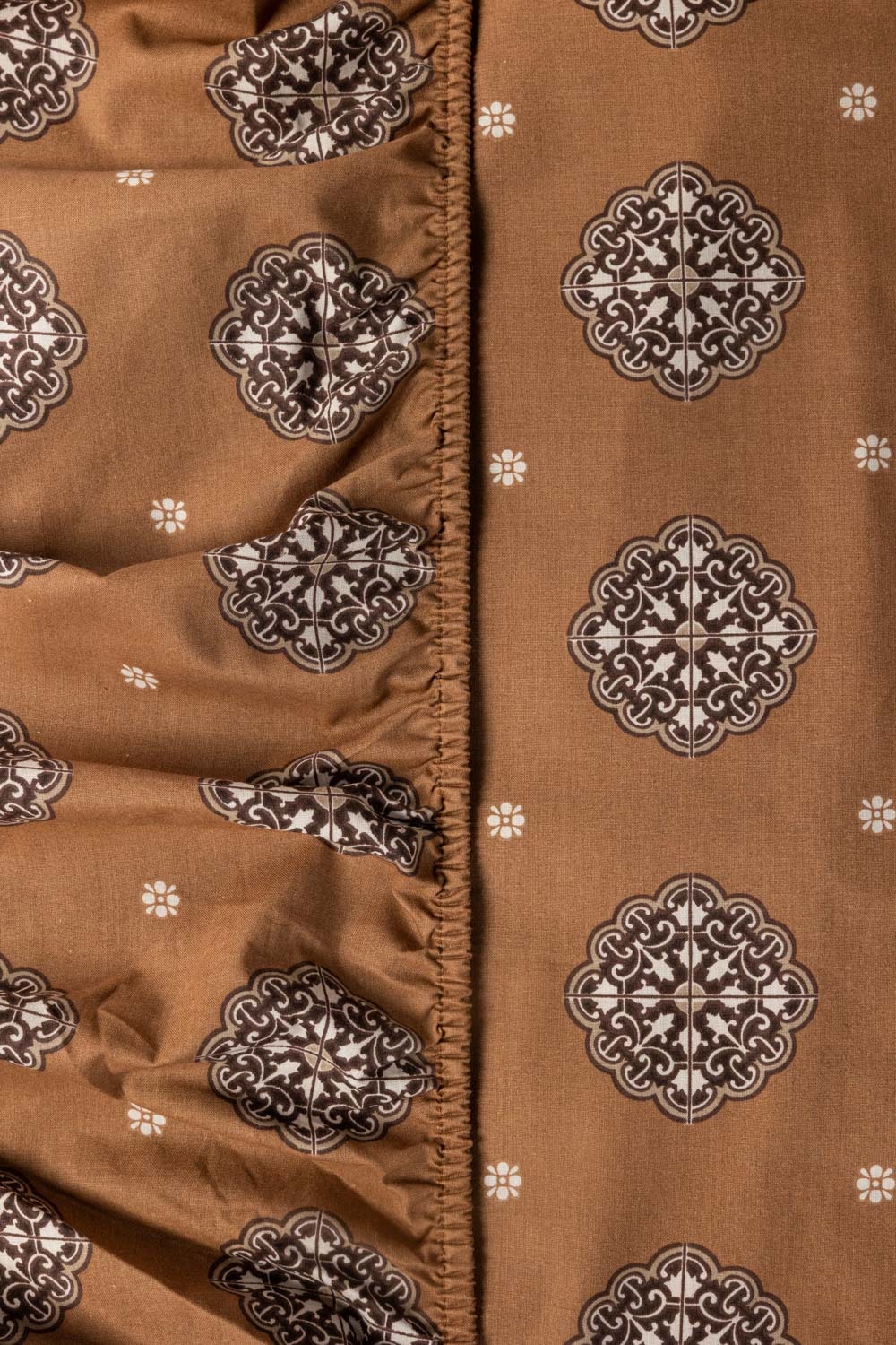 Amber Brown T-150 Fitted Sheet