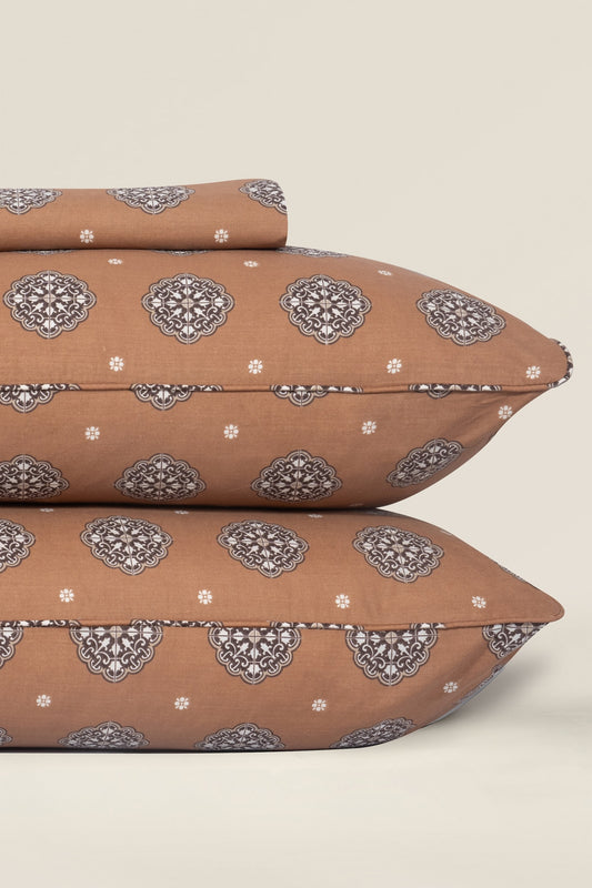 Amber Brown T-150 Bed Sheet Set