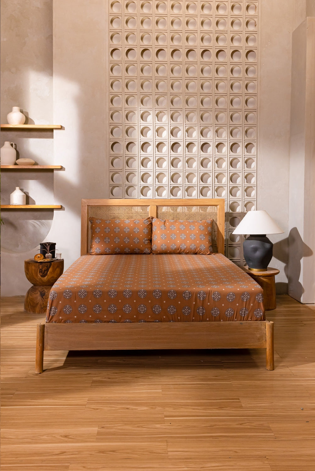 Amber Brown T-150 Bed Sheet Set