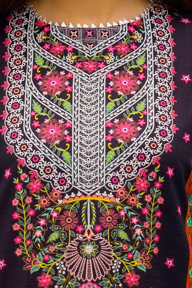 3 Piece Unstitched Printed Khaddar Suit with Printed Pashmina Dupatta AP-42030