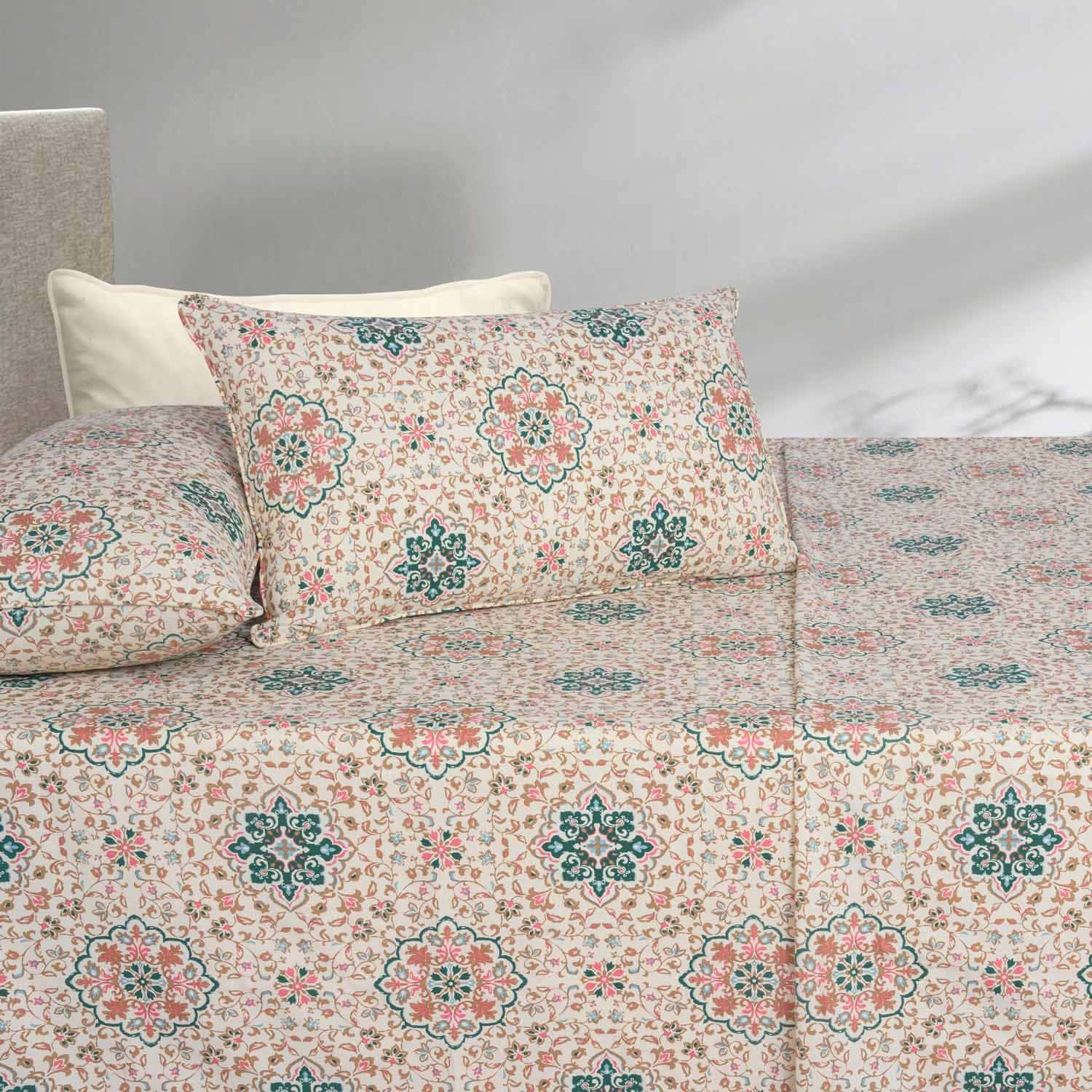 Arabesque T-150 Bed Sheet Set
