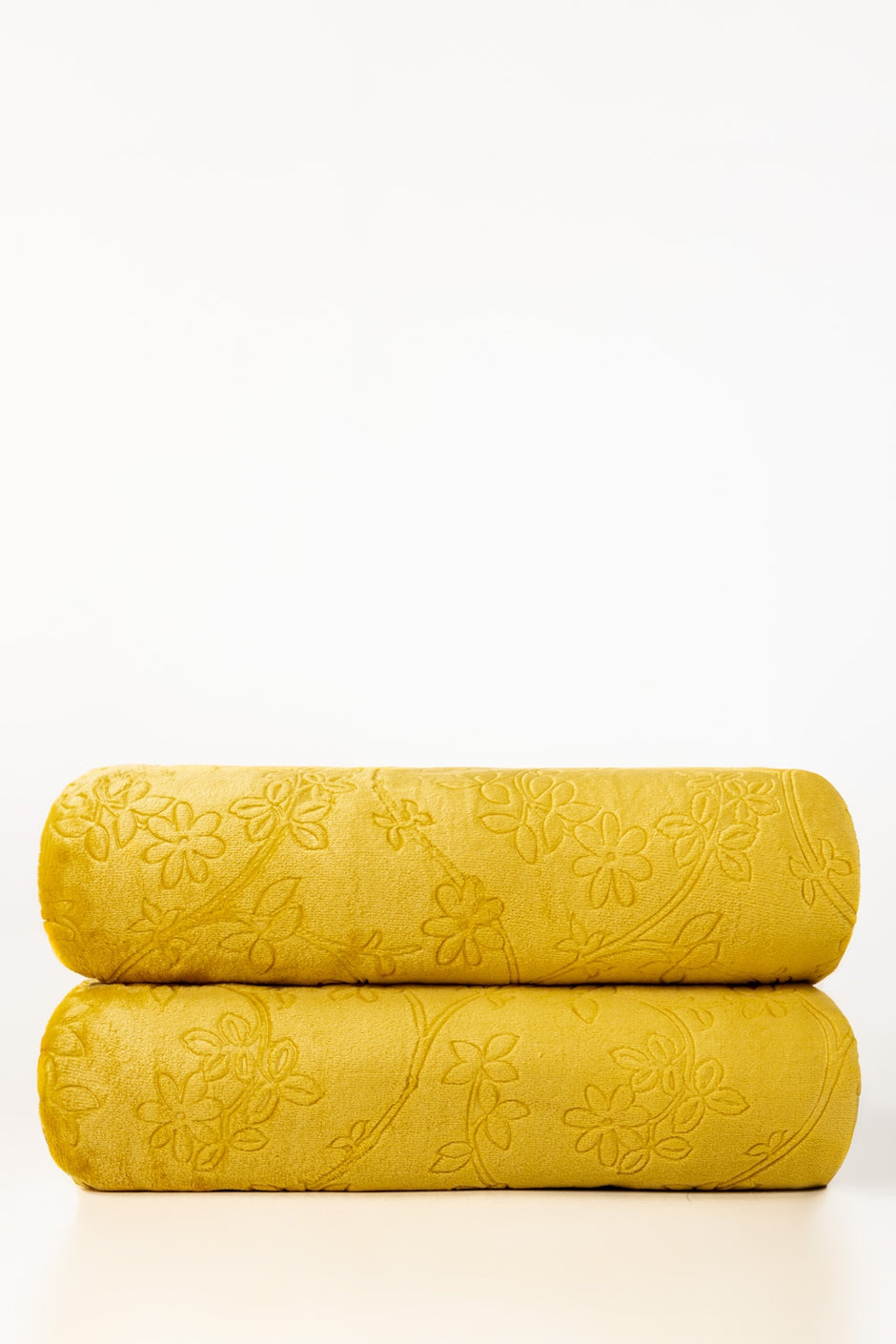 AW24-Arrowwood Embossed Single Ply Fleece Throw