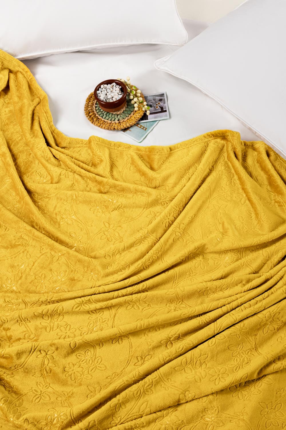 AW24-Arrowwood Embossed Single Ply Fleece Throw