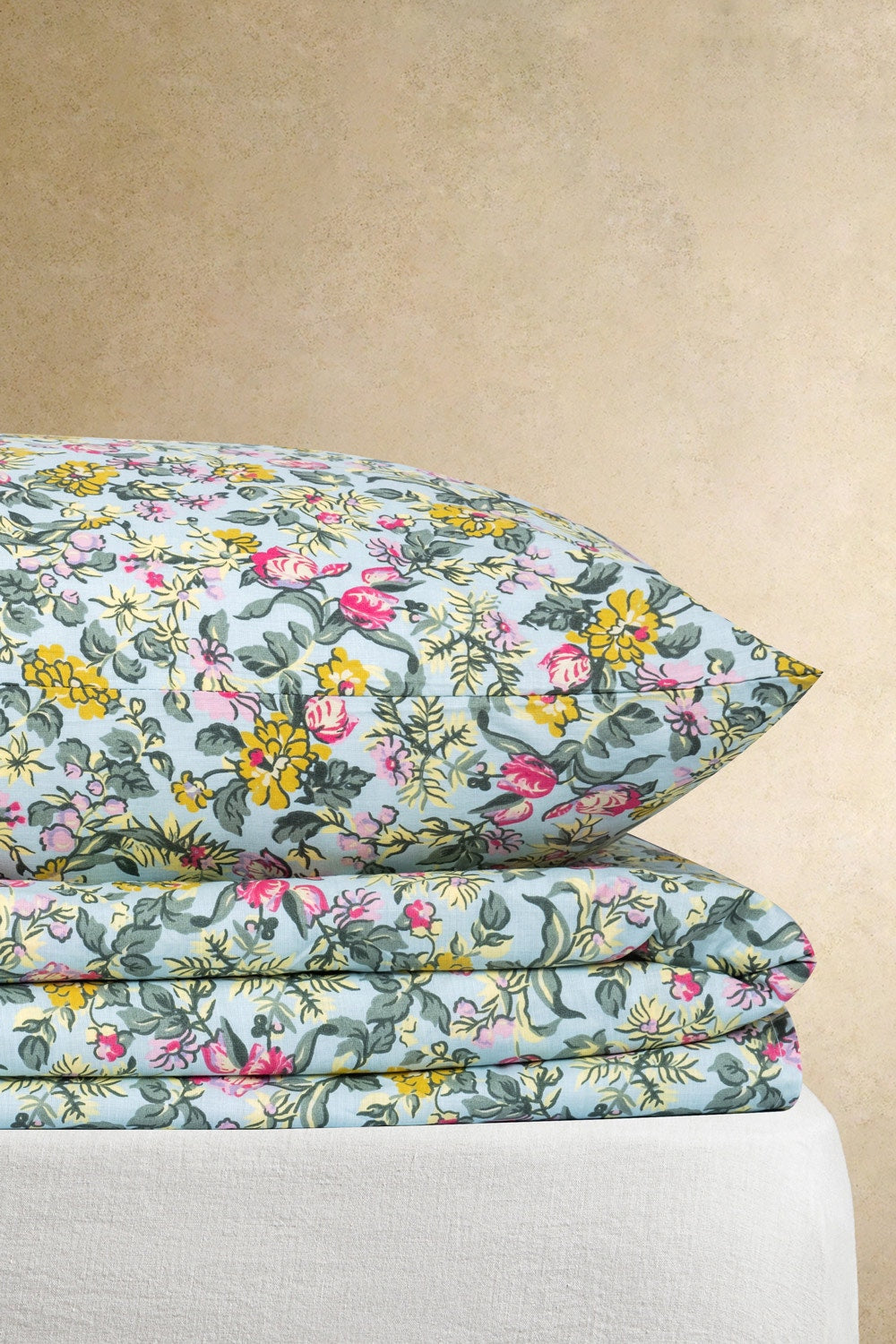 AW24-044 Bed Sheet Set