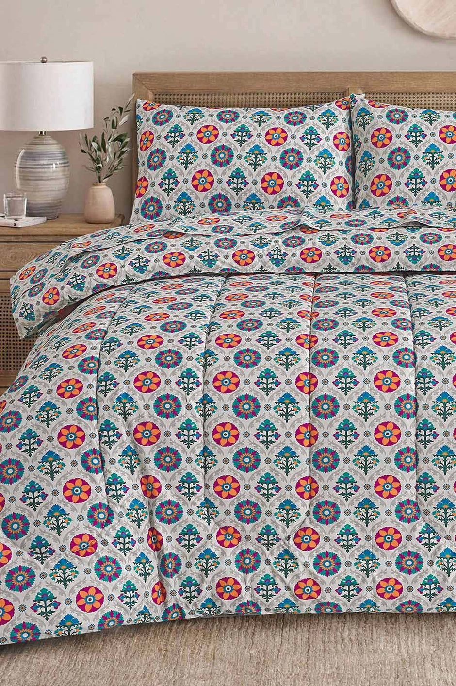AW24-BB-007 200 GSM Bed in a Bag