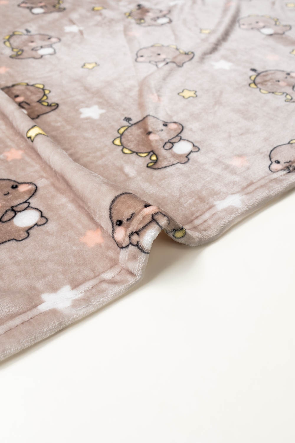 AW24-Dino Single Ply Fleece Throw