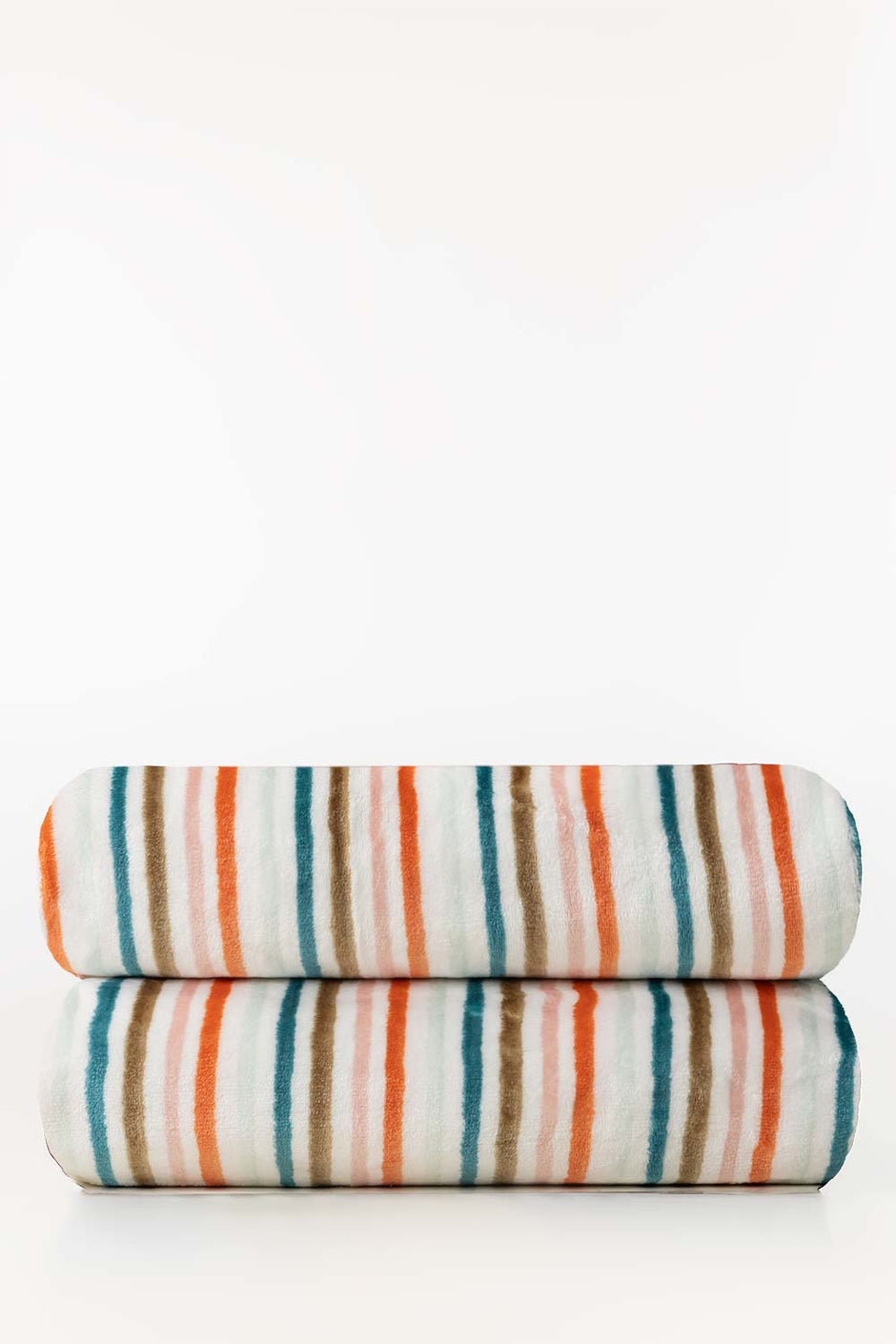 AW24-Whisper Single Ply Fleece Throw