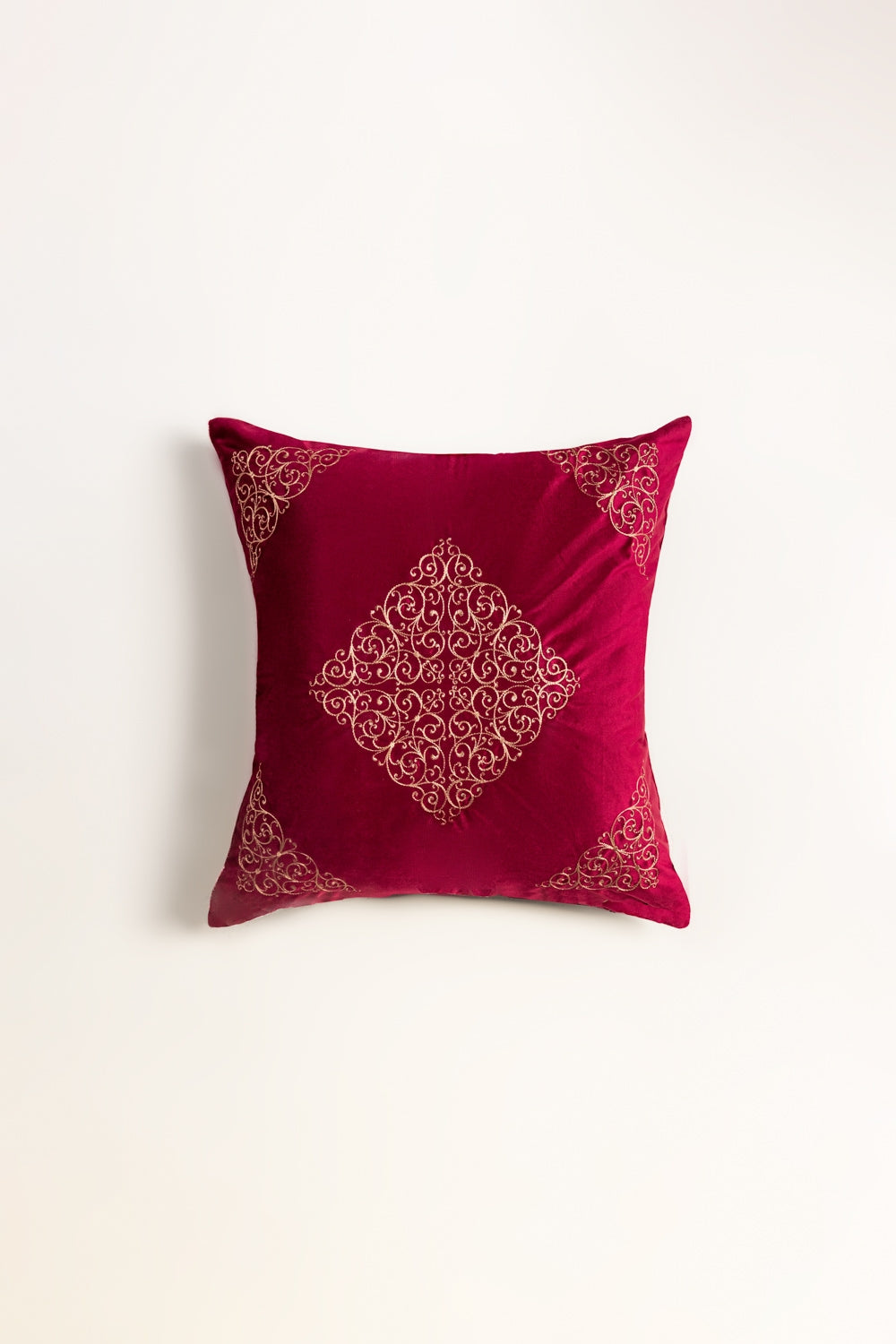 VEC -012 Velvet Embroidered Cushion Cover