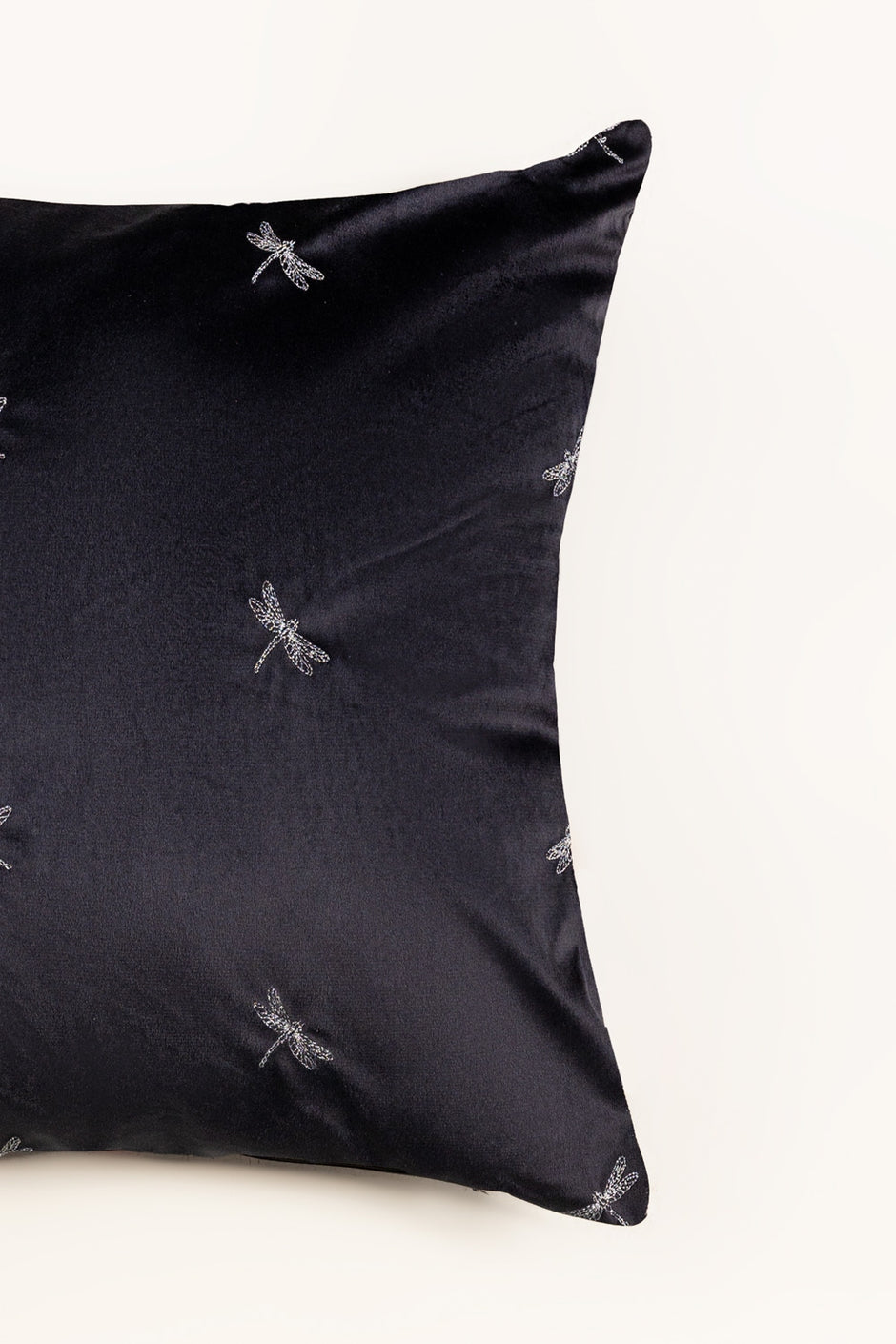VEC -027 Velvet Embroidered Cushion Cover
