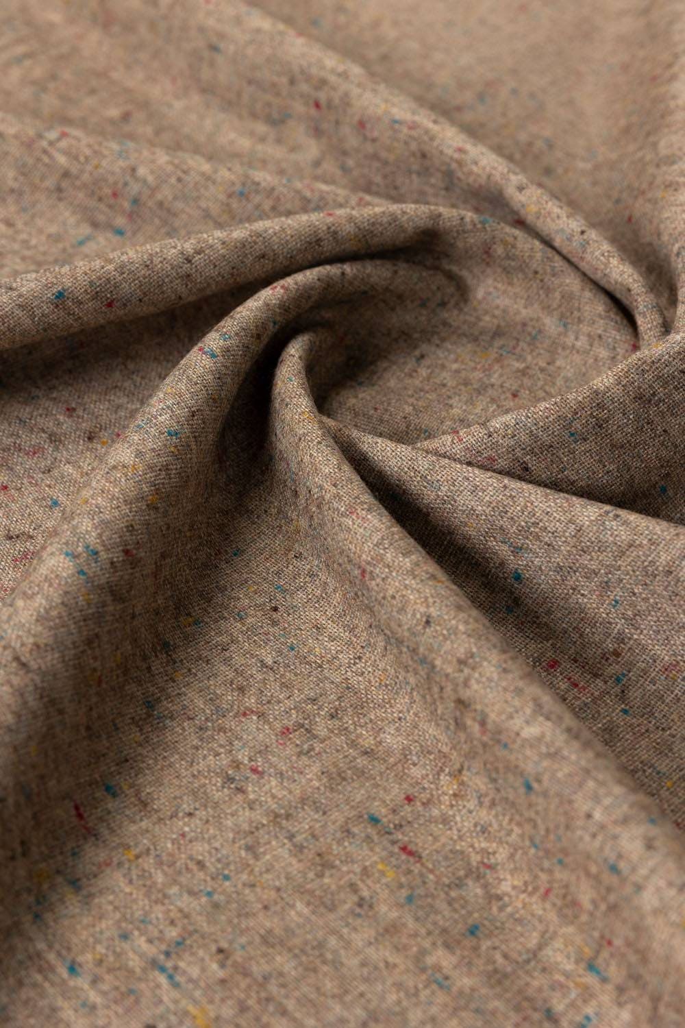 Bannu Donigal Unstitched Fabric Blended with Gift Box