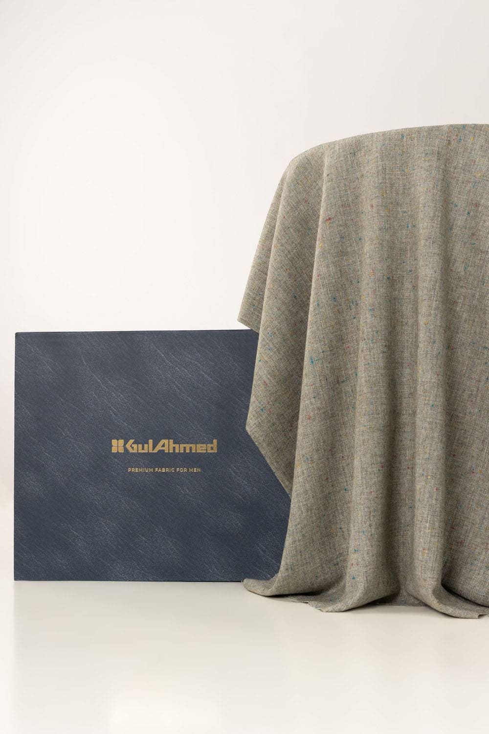 Bannu Donigal Unstitched Fabric Blended with Gift Box