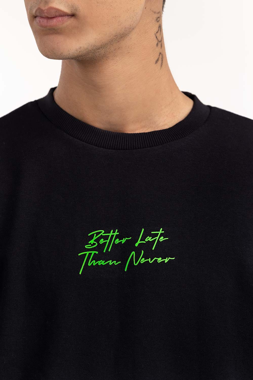 Black Print  T-Shirt 224-113-028