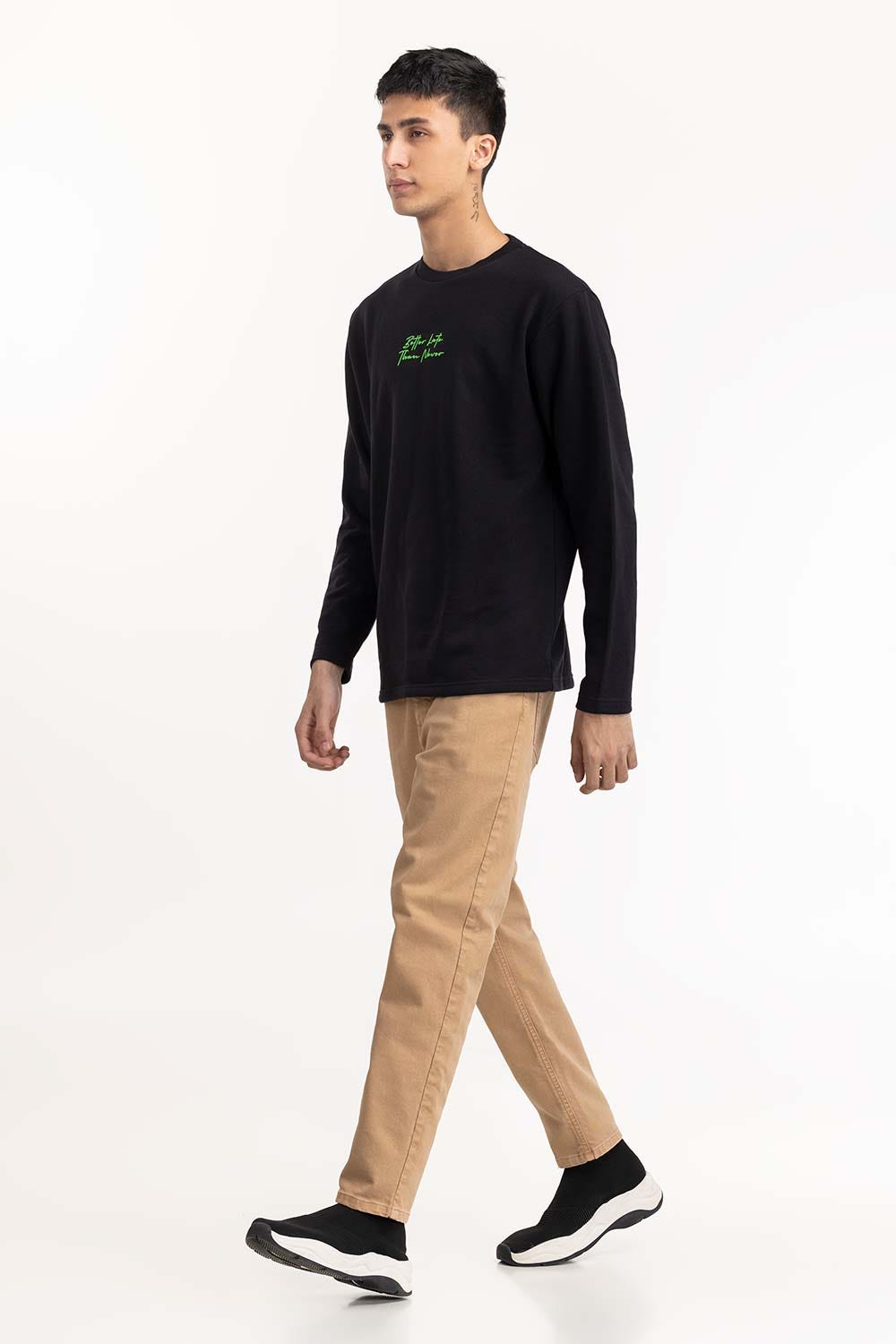Black Print  T-Shirt 224-113-028