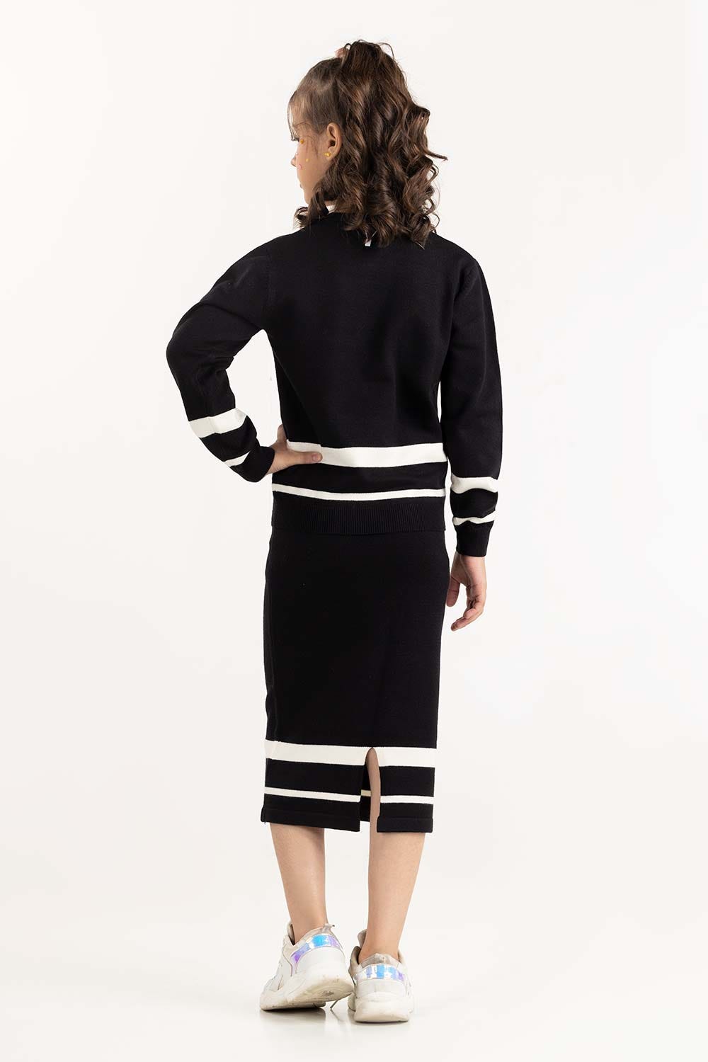 Junior Girl Black Striped Knit Sweater 224-416-309