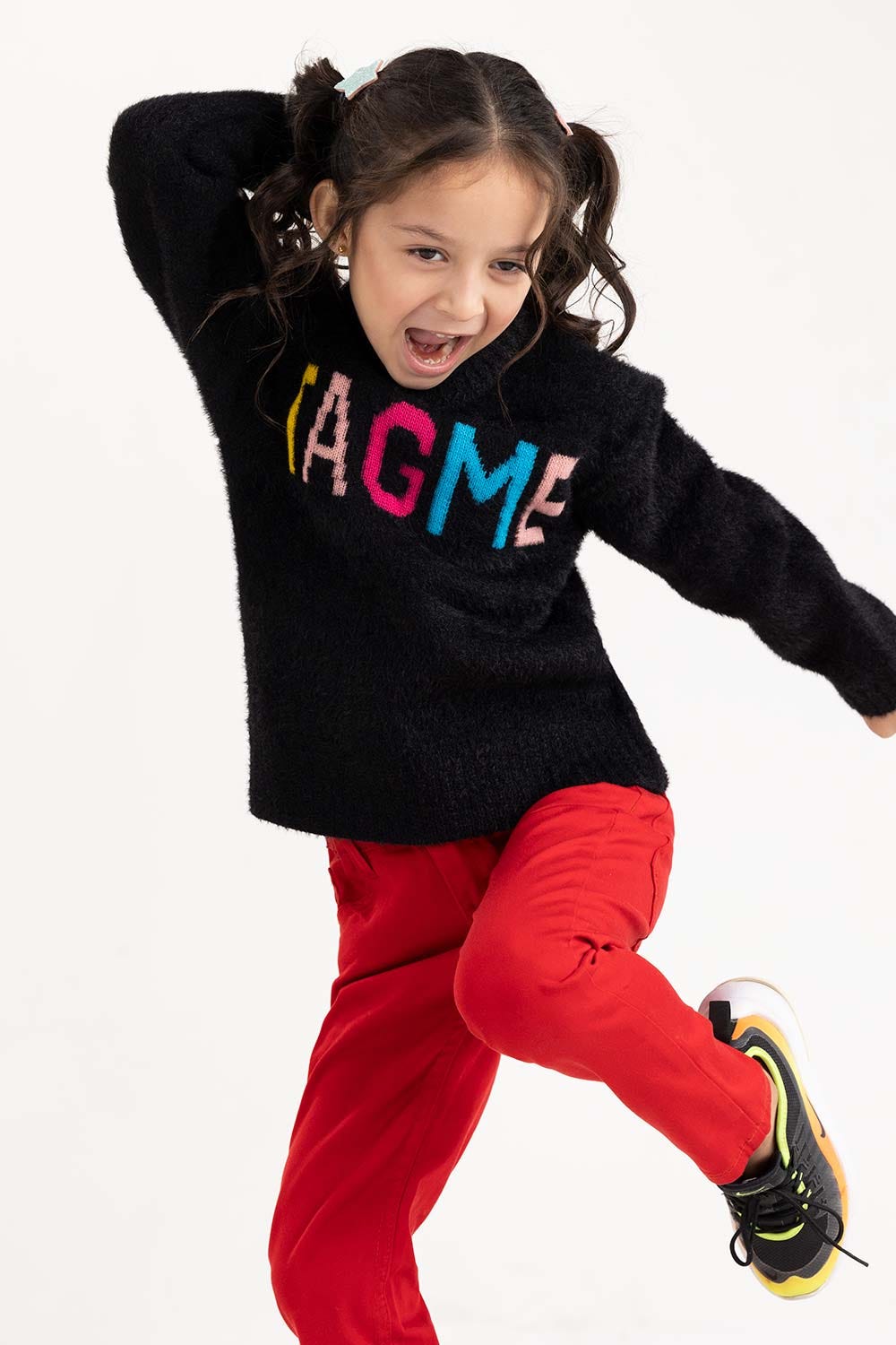 Toddler Girl Black Sweater With Round Neck 224-611-018