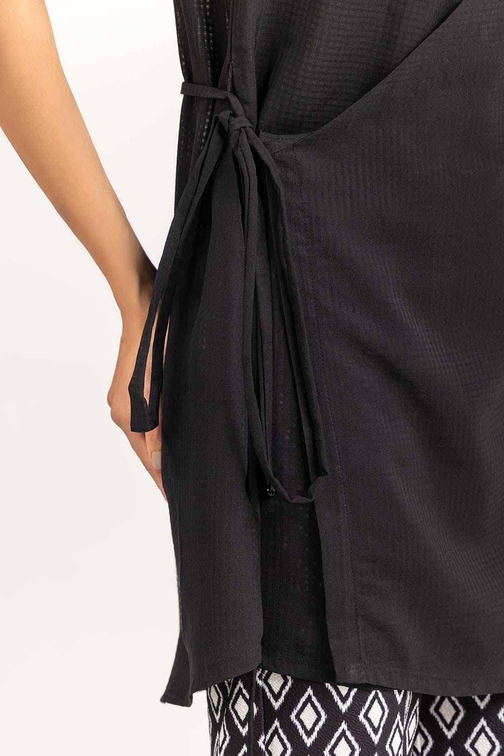 Black Woven Shirt 231-217-047