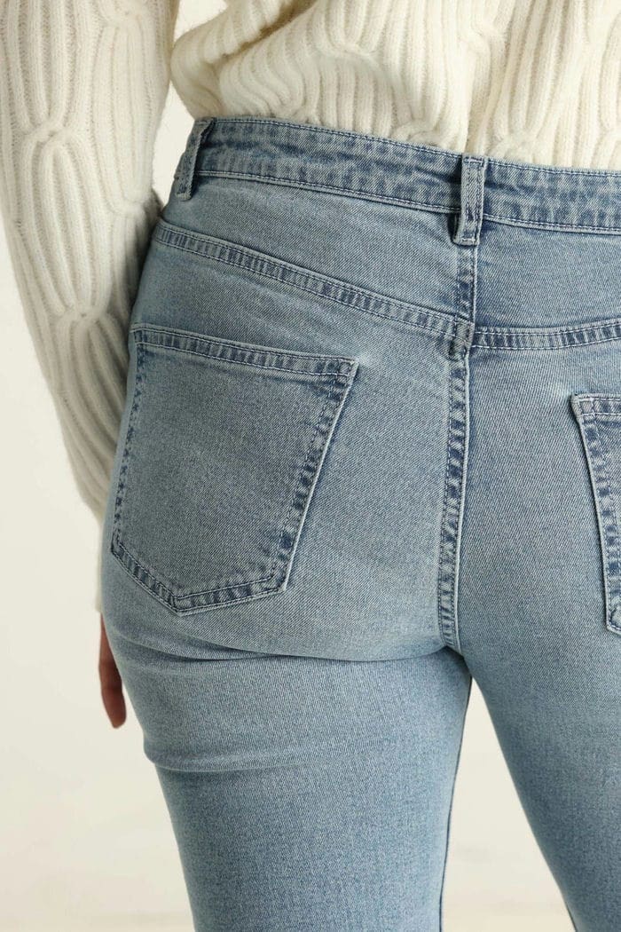 Blue Denim With Fray Hem 224-221-005