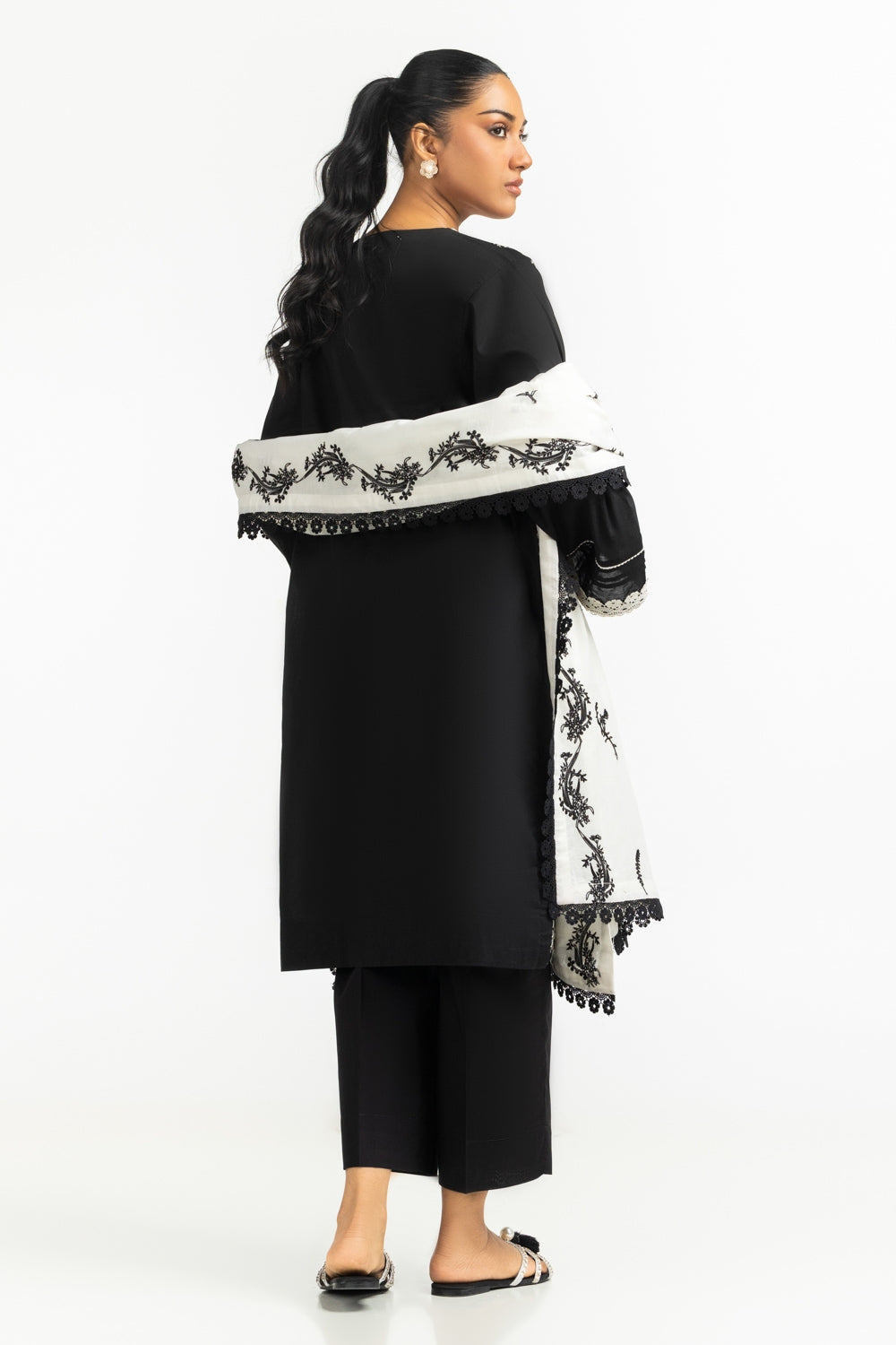 Cambric Embroidered Shirt And Dupatta IPSD-44481