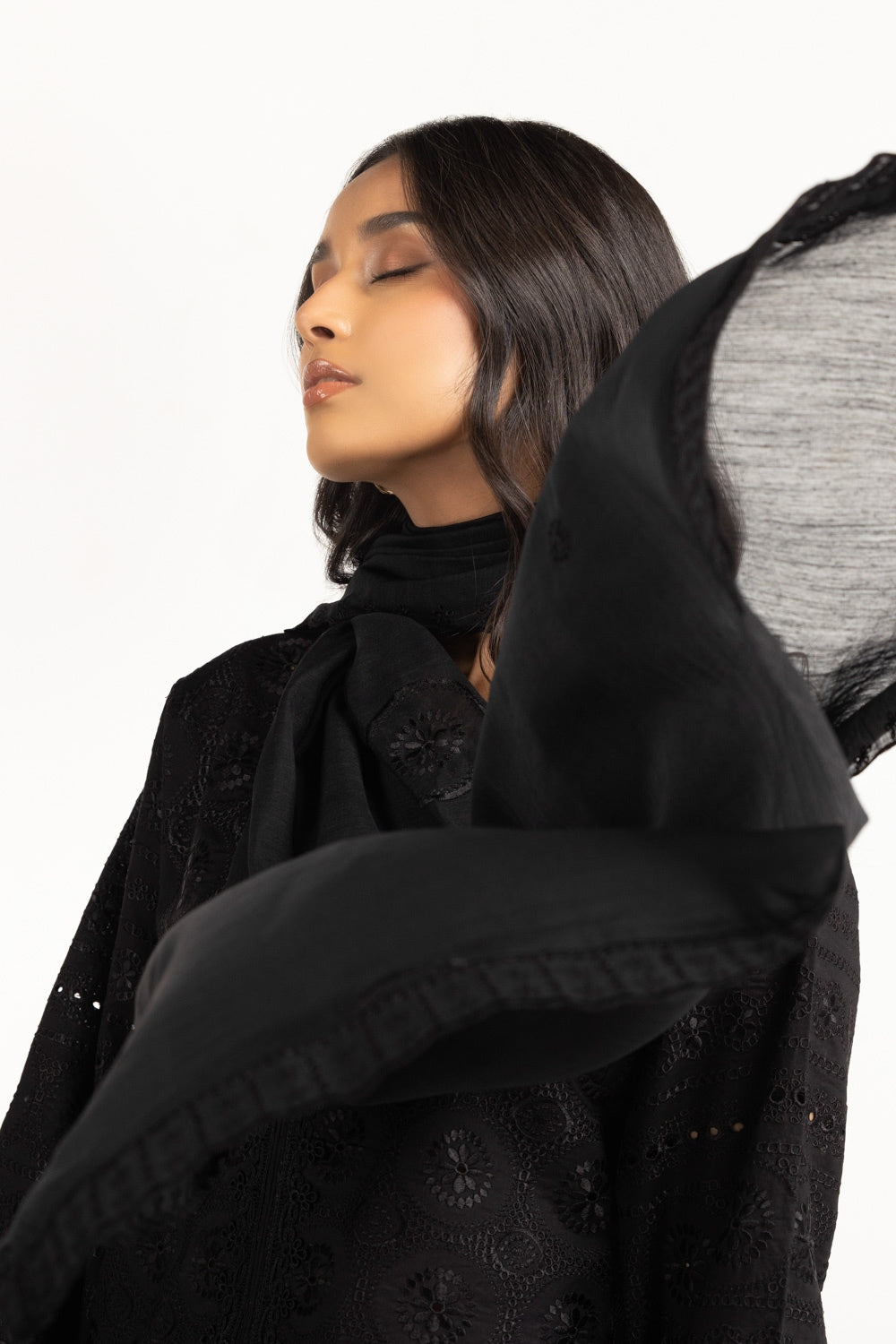 Cambric Shifflie Embroidered Shirt And Dupatta IPSD-44484