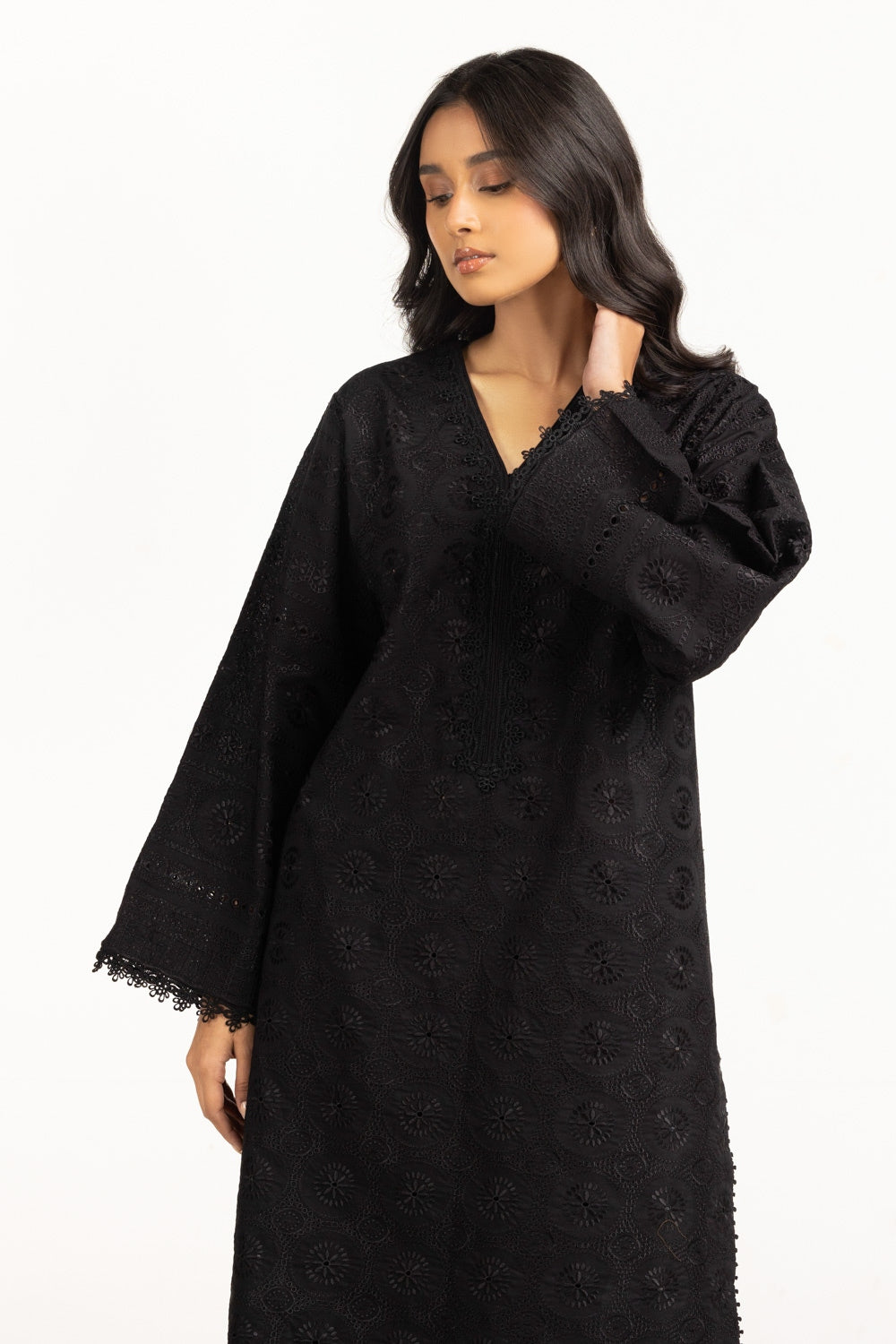 Cambric Shifflie Embroidered Shirt And Dupatta IPSD-44484