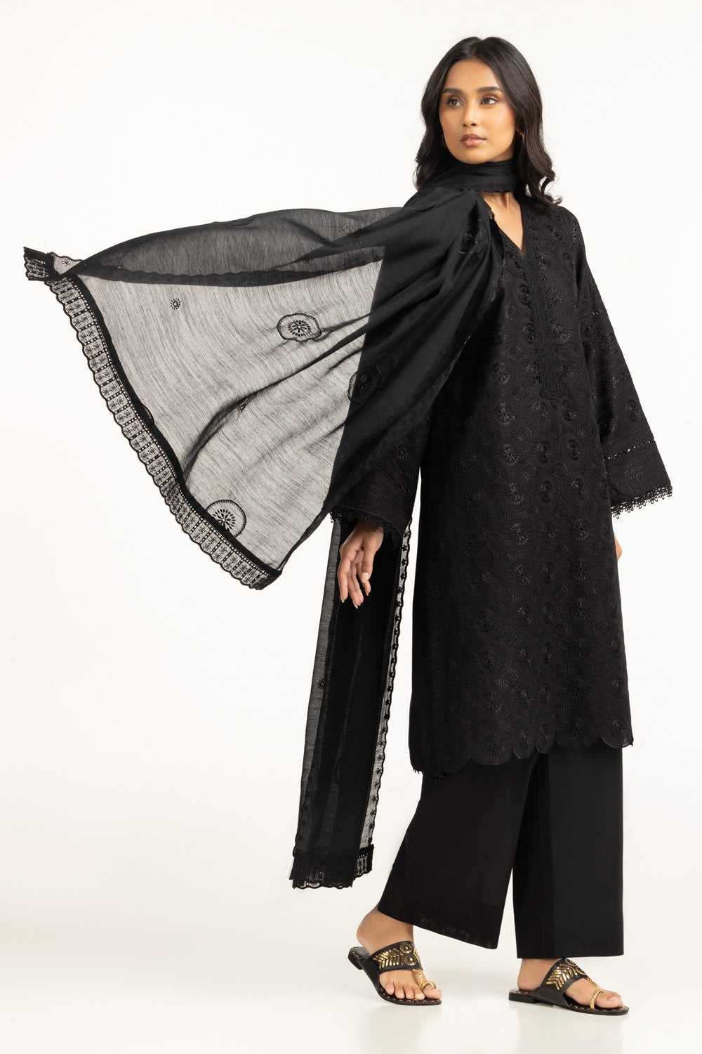 Cambric Shifflie Embroidered Shirt And Dupatta IPSD-44484