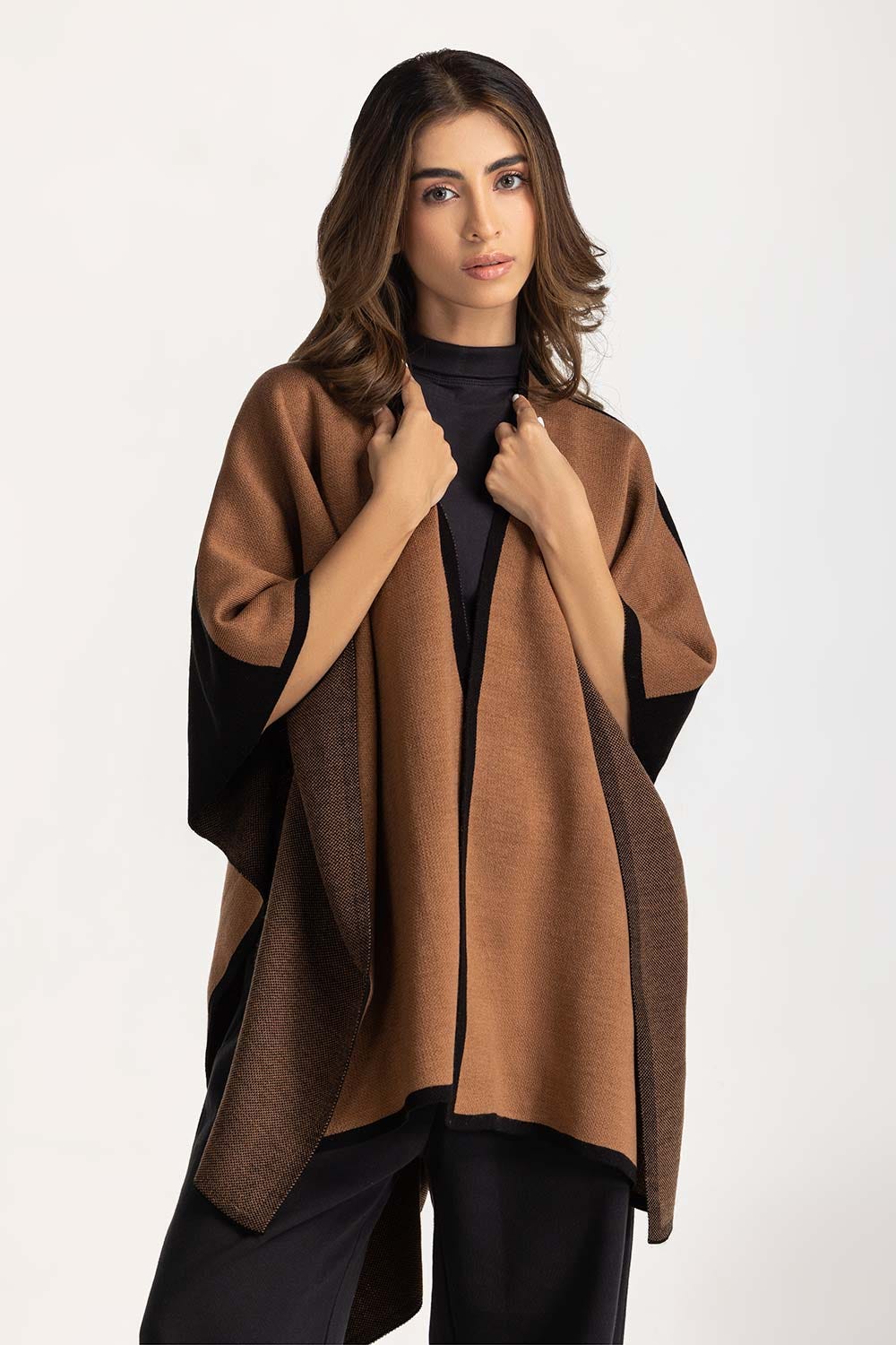 Cape Shawl WM-SWT-WS24-030 B